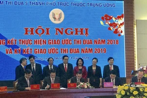 5 thành phố ký kết giao ước thi đua năm 2019