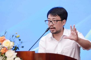 Meta集团与河内国立大学培训项目的人工智能专家阮峰英。