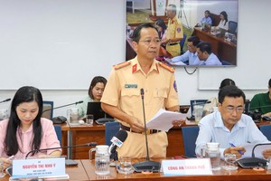 2025年前10个月，胡志明市处罚近3500起摩托车在人行道行驶场合。