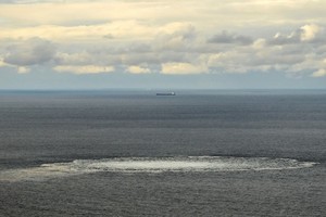 2022年9月29日，北溪天然气管道爆炸后，波罗海域发生天然气泄漏。图：丹麦国防部