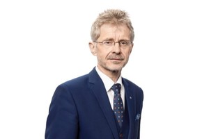 捷克参议院议长维斯特奇尔开始对越南进行正式访问。