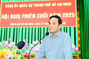 胡志明市武装力量随时应对自然灾害和洪涝