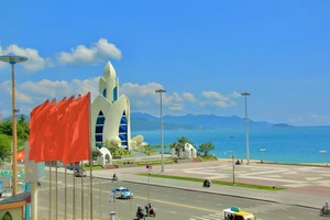 Nha Trang: Tổ chức cuộc thi sáng tác biểu trưng thành phố lần 2