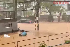 Phường Xuân Hương - Đà Lạt (Lâm Đồng) lại ngập sau mưa lớn