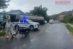 Lâm Đồng: Phân luồng các phương tiện không di chuyển xuống đèo Sông Pha