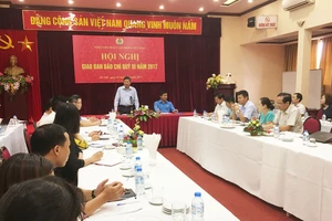 Quang cảnh hội nghị sáng 5-10