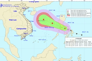 Đường đi và vị trí cơn bão. Ảnh: TT DBKTTVTƯ
