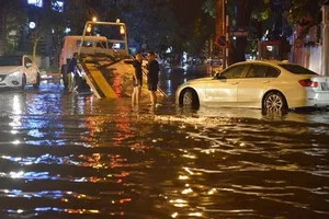 Dự báo Hà Nội tiếp tục ngập trong đợt mưa từ ngày 23 đến 24-8