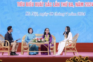 Quan tâm hơn tới sức khỏe, hạnh phúc gia đình và thu nhập của lao động nữ