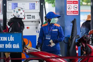 Điều chỉnh giá xăng dầu