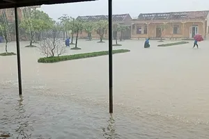 Mưa lũ có thể kéo dài đến ngày 4-11 ở khu vực Nghệ An đến Huế