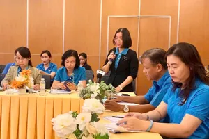 Công đoàn các tỉnh phía Nam góp ý văn kiện trình Đại hội XIV của Đảng