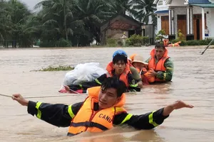 Từ ngày 24-11, mưa lớn ở Trung bộ có xu hướng giảm
