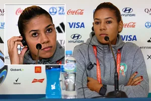 BBC xin lỗi vì đã hỏi đội trưởng Morocco có bao nhiêu người trong đội là đồng tính nữ 