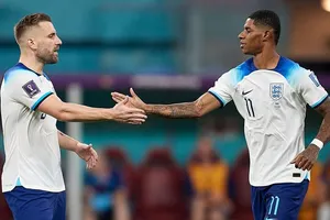 Luke Shaw và Rashford