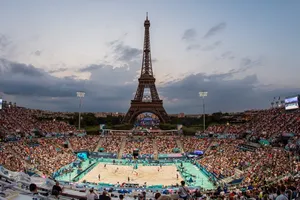 Lăng kính Paris 2024: Khi công chúng Pháp “đốt cháy” Thế vận hội trong Mùa hè hạnh phúc