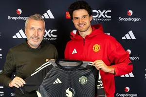 Tại sao Man United đặt cược vào tài năng thô của thủ môn Senne Lammens