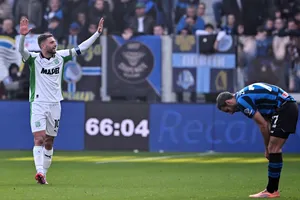 ‘Lá cờ cuối cùng’: Domenico Berardi – biểu tượng lòng trung thành hiếm hoi