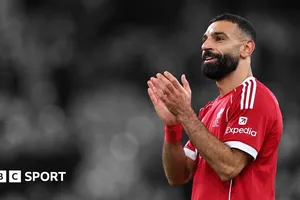 Liverpool sẽ không có sự phục vụ của Salah trong 8 trận đấu 