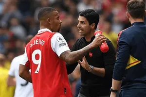 Gabriel Jesus trở lại: "Bài Toán Hạnh Phúc" của HLV Arteta