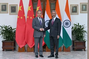 照片 : 中国外交部