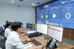 岘港市智慧监控与运营中心（IOC）。