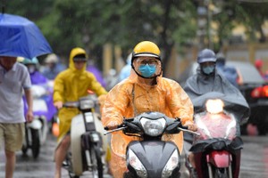 北部有地方降雨，清晨零星出现轻雾。