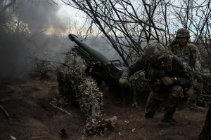 Quân đội Ukraine tham chiến tại Donetsk. Ảnh: REUTERS