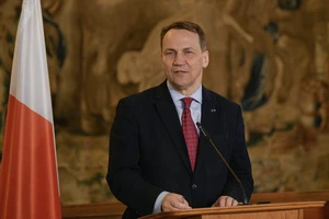 Bộ trưởng ngoại giao Ba Lan Radosław Sikorski. Ảnh: MZV ČR/MFA CZ