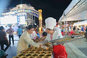 Vinh danh "Lẩu thả Phan Thiết"