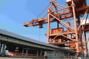 Hệ thống vận tải than và tro xỉ được thực hiện khép kín trong Nhà máy Nhiệt điện Vĩnh Tân 2