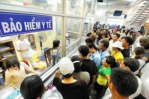 The Vietnam Social Insurance Agency rejected VND3 trillion (US$132.2 million) in health insurance fees in the first four months of this year, the agency reported at a meeting with local media in the capital Tuesday. (Photo: bhxhgl.gov.vn)