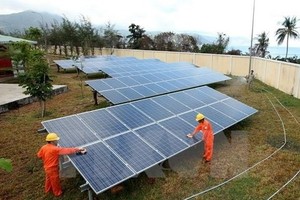 A solar power plant in Con Dao Island in Ba Ria-Vung Tau Province. (Photo: VNA/VNS)