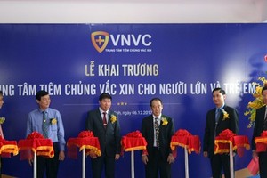 VIDEO:Southern region’s largest vaccine center comes into operation