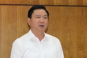 Dinh La Thang prosecuted for unlawful PVN capital contribution to OceanBank