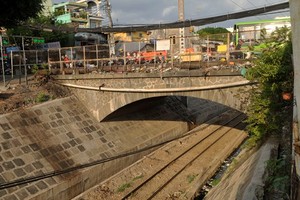 Hang Ngoai bridge will be rebuilt in 2019 (Photo: SGGP)