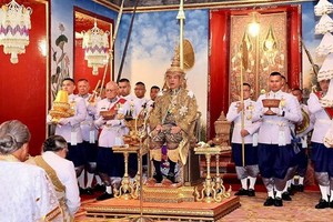 Thai King Maha Vajiralongkorn Bodindradebayavarangkun is crowned as 10th King of the Chakri dynasty. (Photo: CGTN)