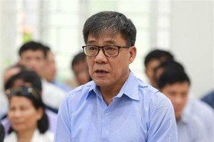 Former General Director of the PVEP Do Van Khanh, one of the defendants, at the trial on May 6 (Photo: VNA)