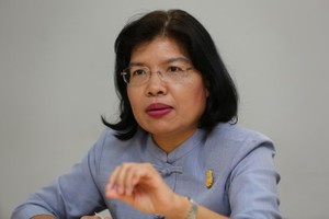 Auramon Supthaweethum, director-general of the Trade Negotiations Department (Source: Bangkok Post)