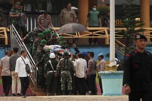 Indonesian Chief Security Minister Wiranto is taken to hospital after the stabbing (Photo: AFP)