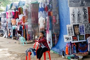 The number of foreign tourists visiting Siem Reap – Cambodia’s main cultural destination – continues to drop (Source: https://www.phnompenhpost.com)