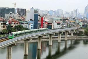 A train of Cat Linh - Ha Dong urban railway project runs on trial in Hanoi. (Photo: VNA)