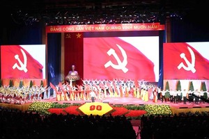 The ceremony marking the 90th founding anniversary of the Communist Party of Vietnam in Hanoi on February 3 (Photo: VNA)