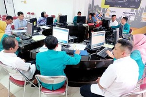 The tax office collected 1.33 quadrillion Rp in tax revenue last year, 84.4 percent of the full-year target, causing a shortfall of  245.5 trillion Rp, the worst in at least the last five years. (Source: https://www.thejakartapost.com/)