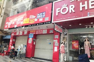 Rows of houses for rent in District 1