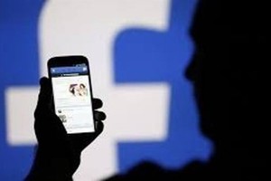 Facebook has removed 2,311 posts that violated Vietnamese laws since the beginning of the year.(Photo anninhthudo.vn)
