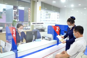 HCMC urges banks to restructure debt for individuals, businesses