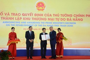 Vietnam establishes first free trade zone in Da Nang