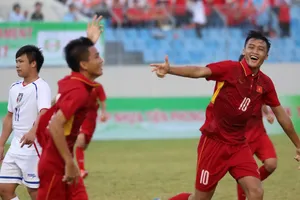 Philippines gây ấn tượng mạnh nhất khi vượt qua Nepal 4-1 và Tajikistan 4-3. Ảnh: T.L