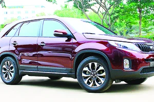 Kia Sorento có giá bán thuộc hàng thấp nhất trong phân khúc SUV 7 chỗ